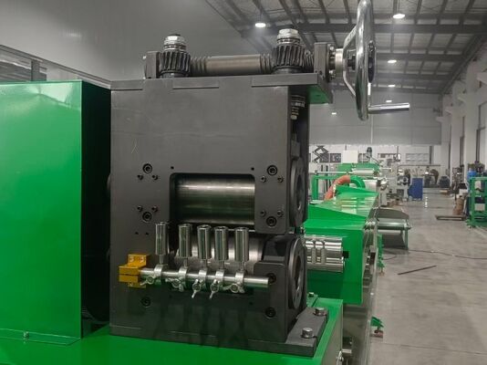 簡単な手動調整、信頼性の高い空気圧制御 – ユーザーフレンドリーなエンボスユニット