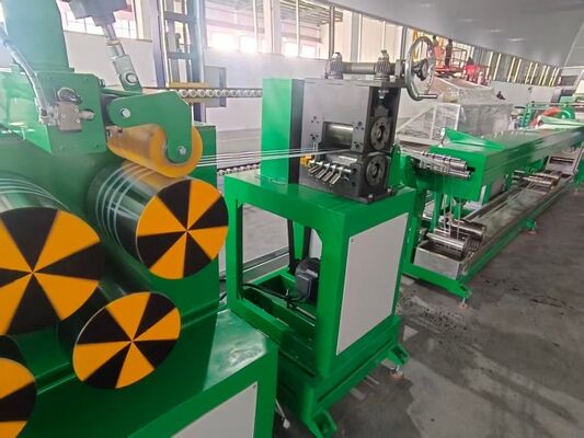 巻き取り前の効果的な水分除去のための4つの独立したエアナイフ