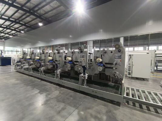 6 個の独立巻き込みユニット,ドロップダウン,サーボ・トラベル 300m/min PPエクストルーゼーションライン