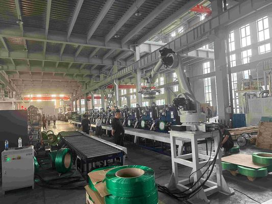 1.5kW 32mm プラスチックPETストラップワイダー 350m/Min 調整可能なワイディング