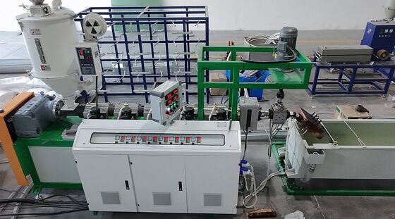 完全な文書が提供されています パッキングベルトマシン