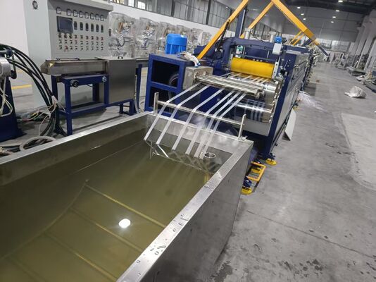 6 糸 シンクロニズド PP ストラッピング 生産ライン ± 0.05mm 寸法容量と 1 のうち 6 流量分散型ダイ